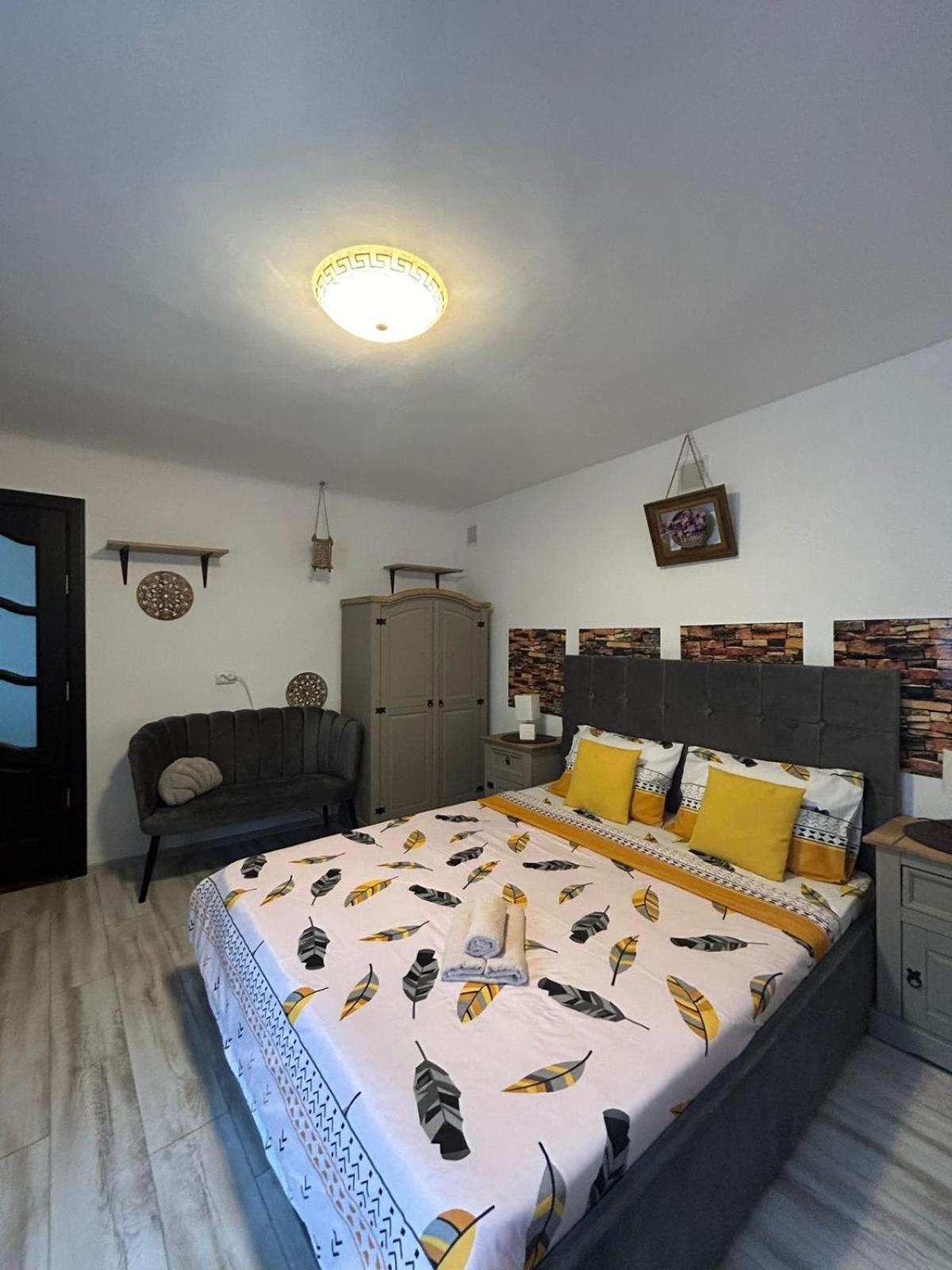 Pitters Home Three Сибиу Экстерьер фото
